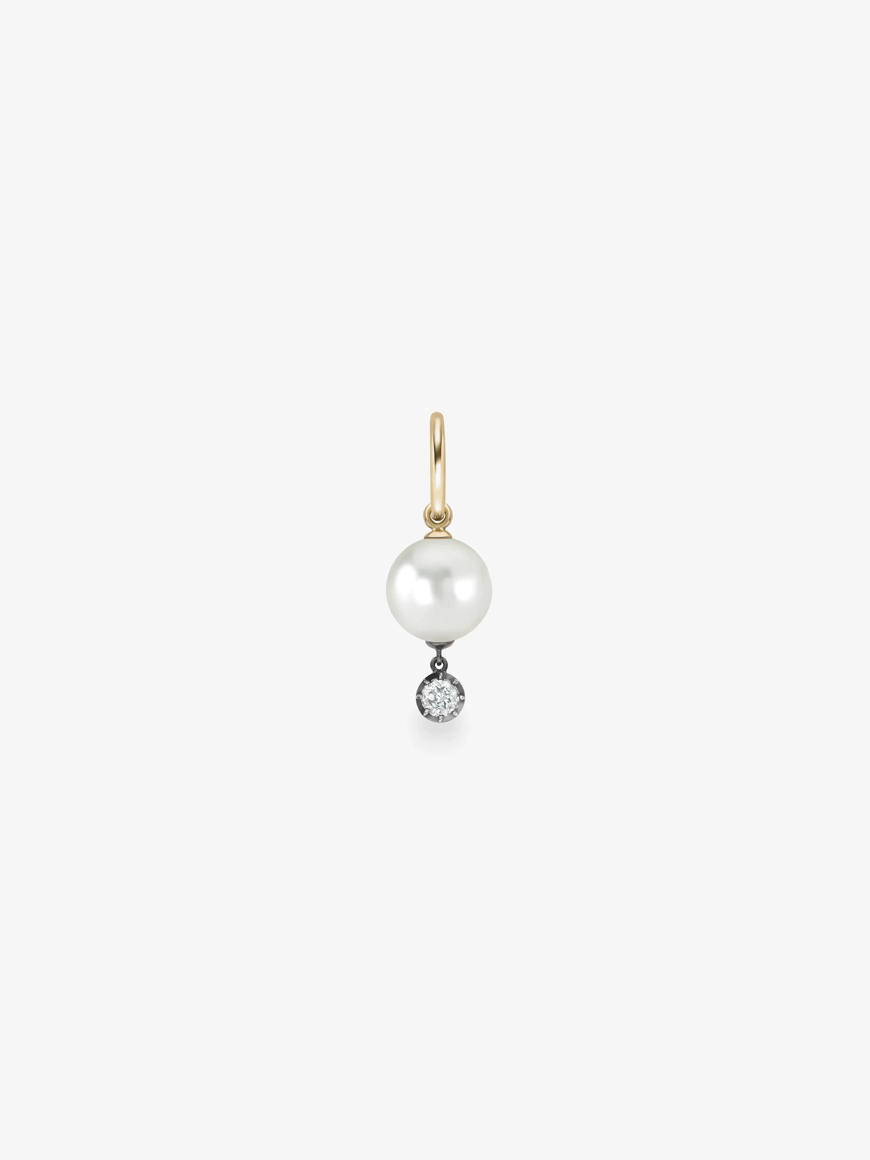 0.20ct Pearl & Diamond Single Gypset Hoop Earring