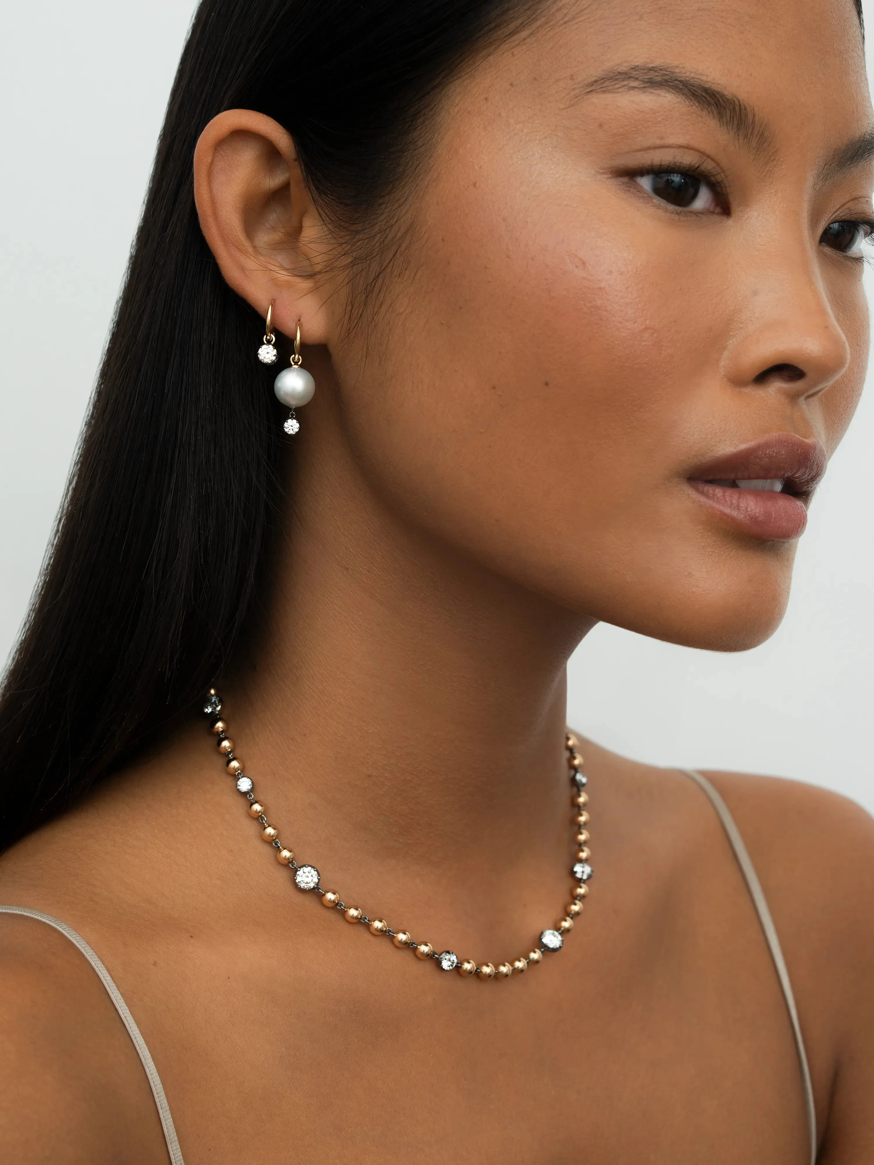 0.20ct Pearl & Diamond Single Gypset Hoop Earring - Image 3