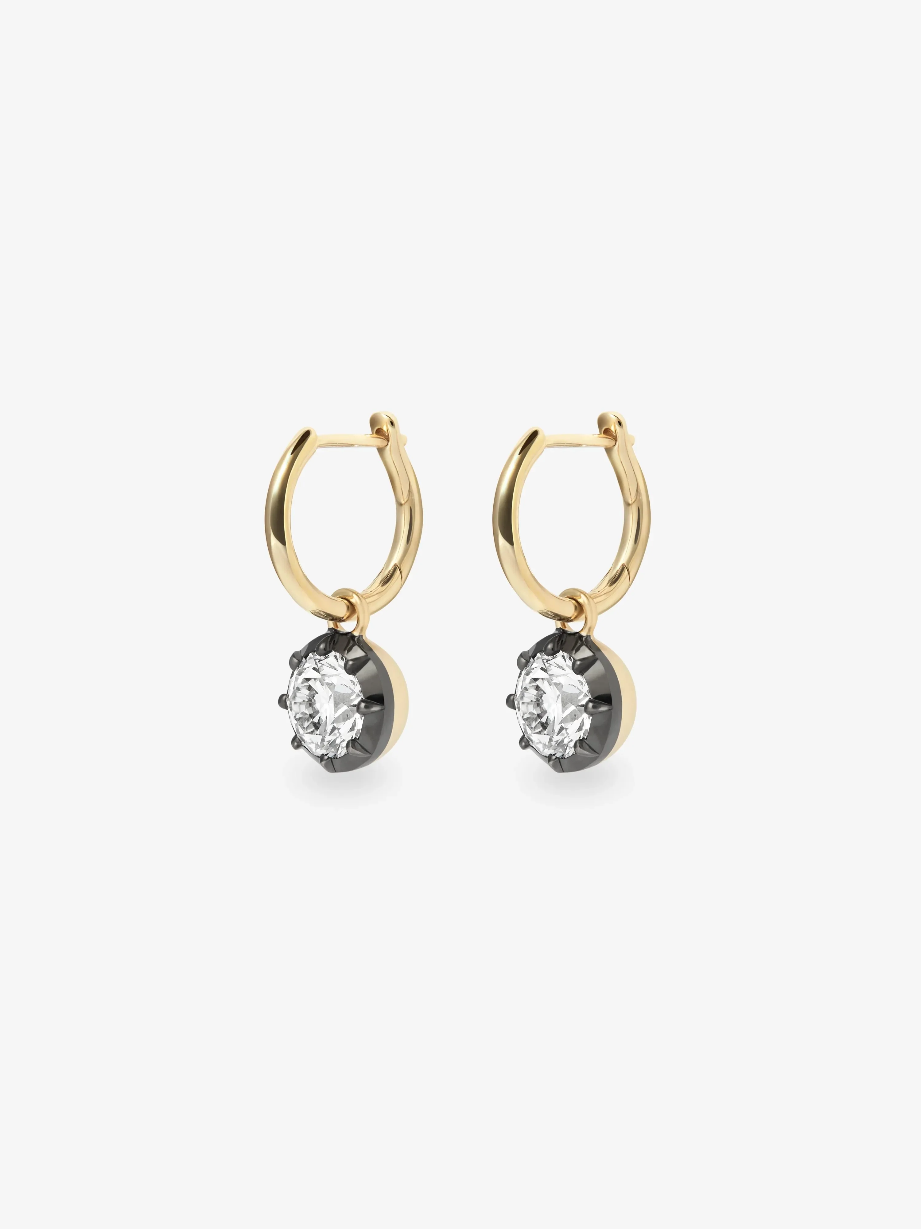 0.90ct Diamond & Blackened Gold Gypset Hoop Earrings - Image 2