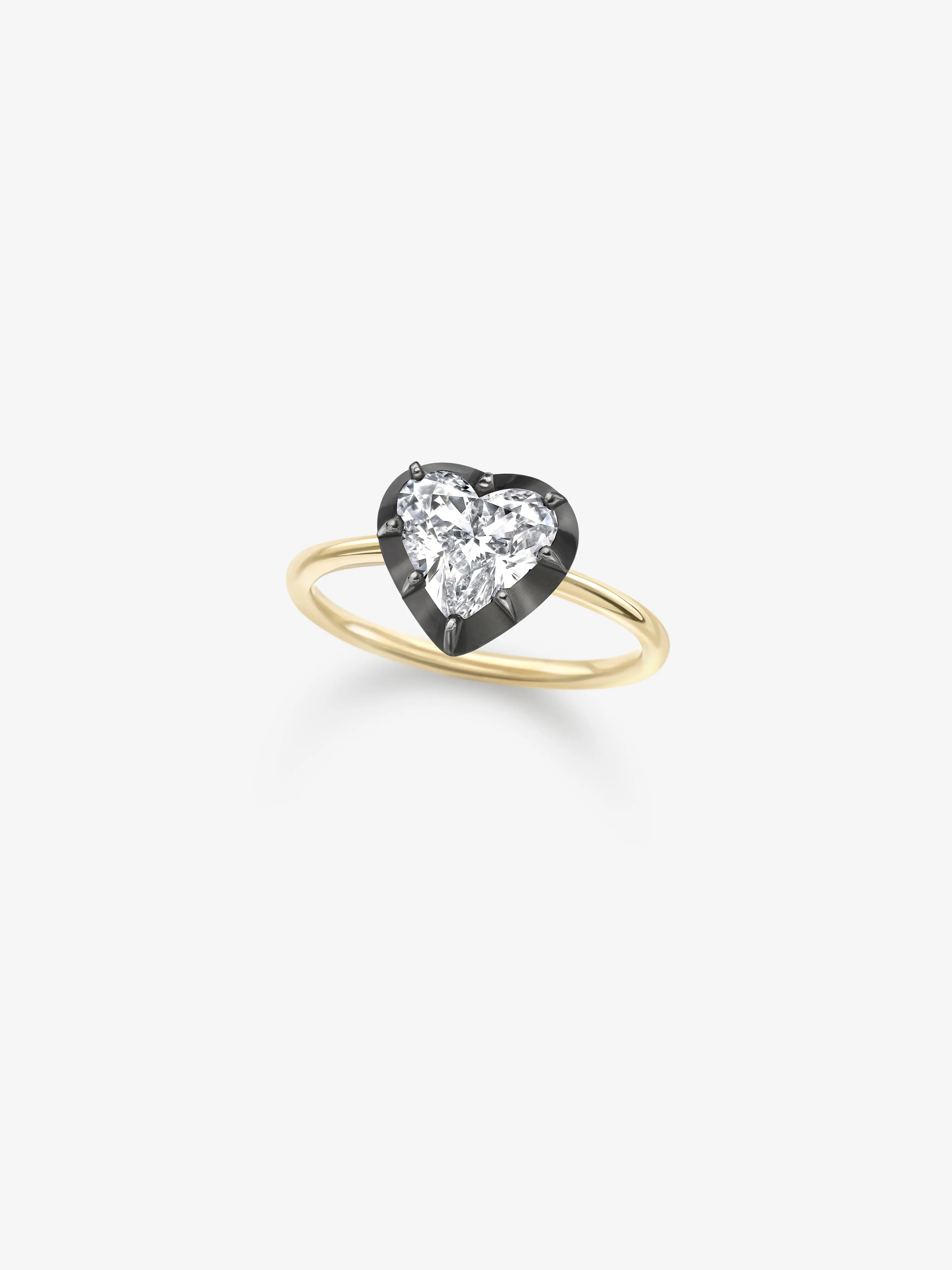 1.05ct Heart-Shaped Diamond Button Back Ring - Image 2