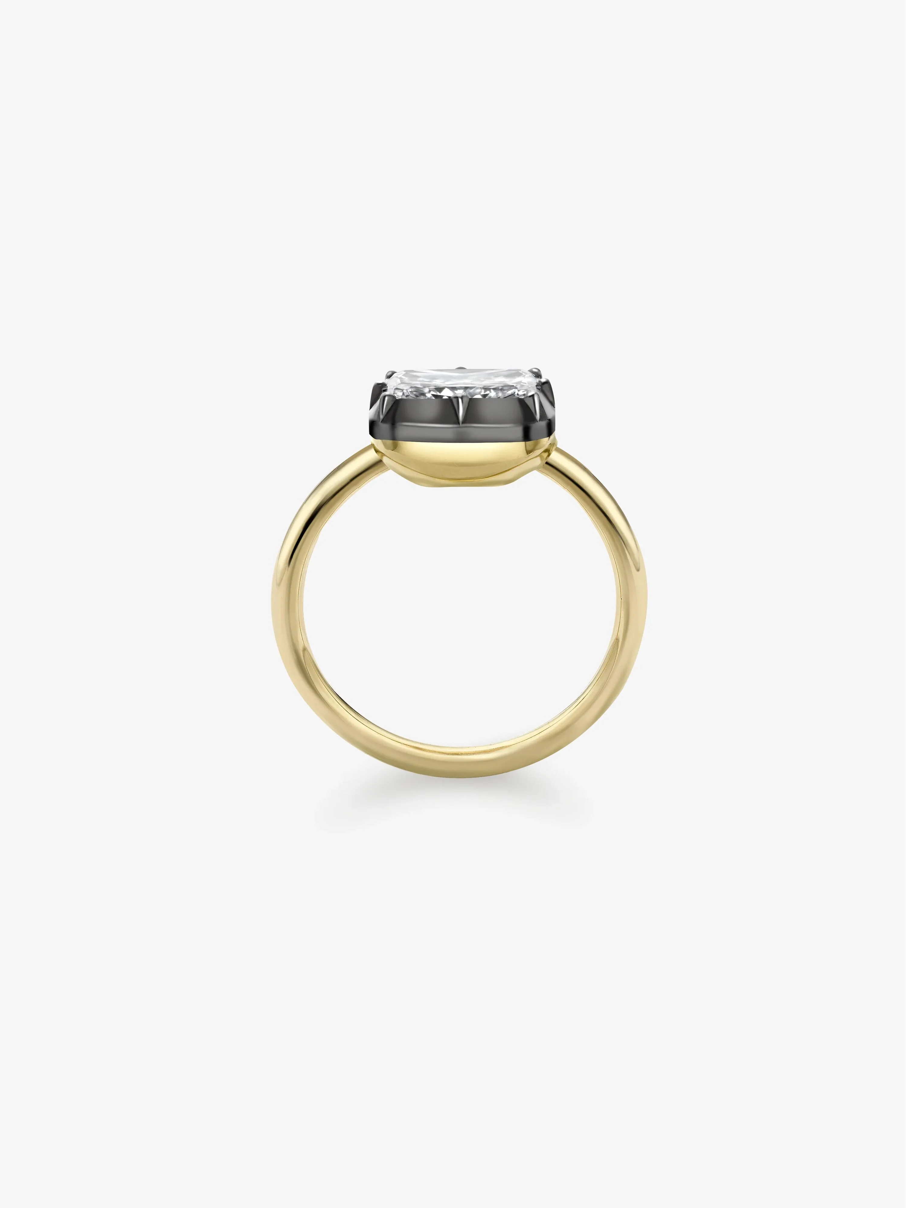 2.51ct East-West Cushion Diamond Button Back Ring - Image 4