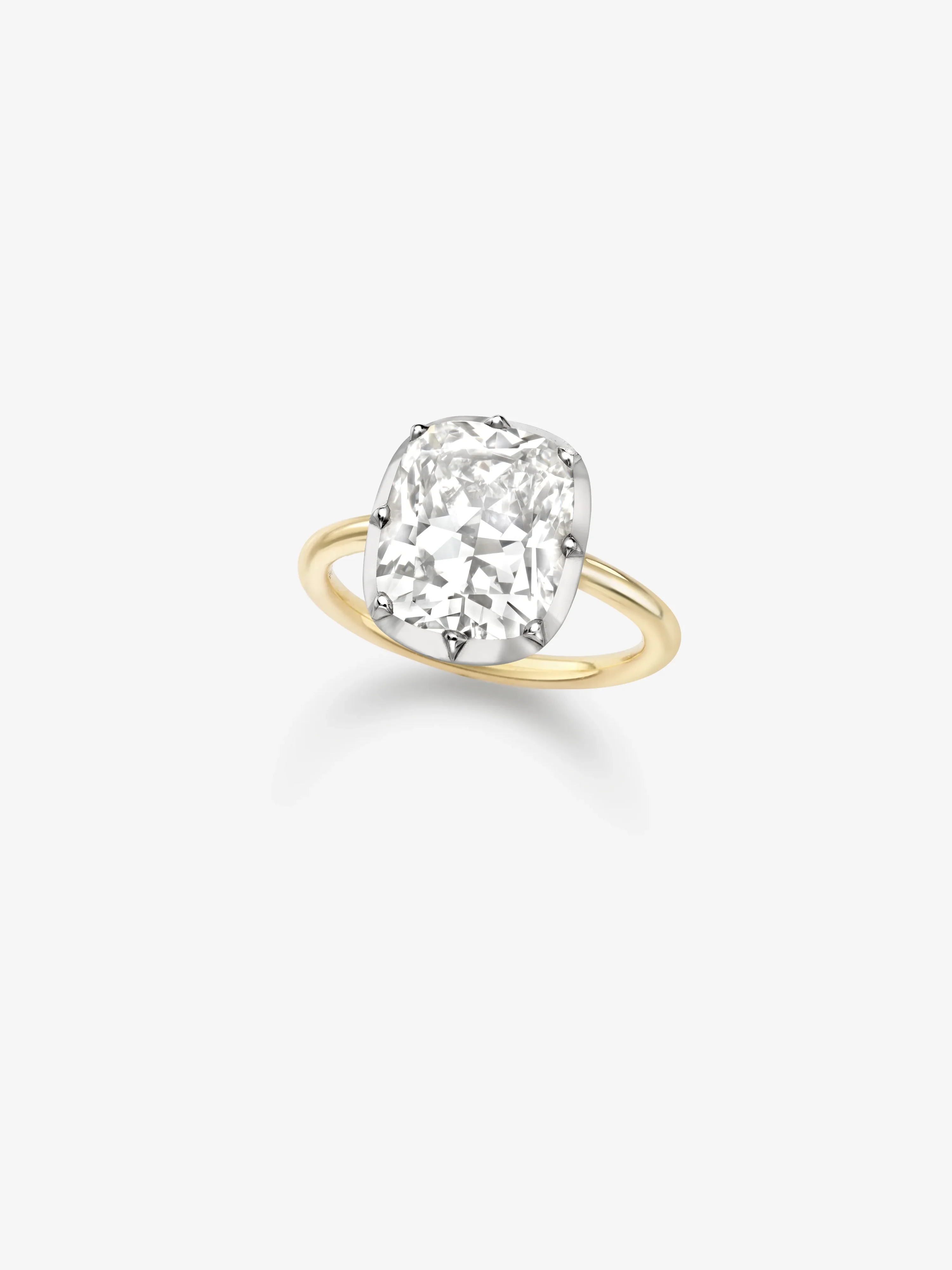 5.15ct North-South Cushion Cut Diamond Button Back Ring - Image 2