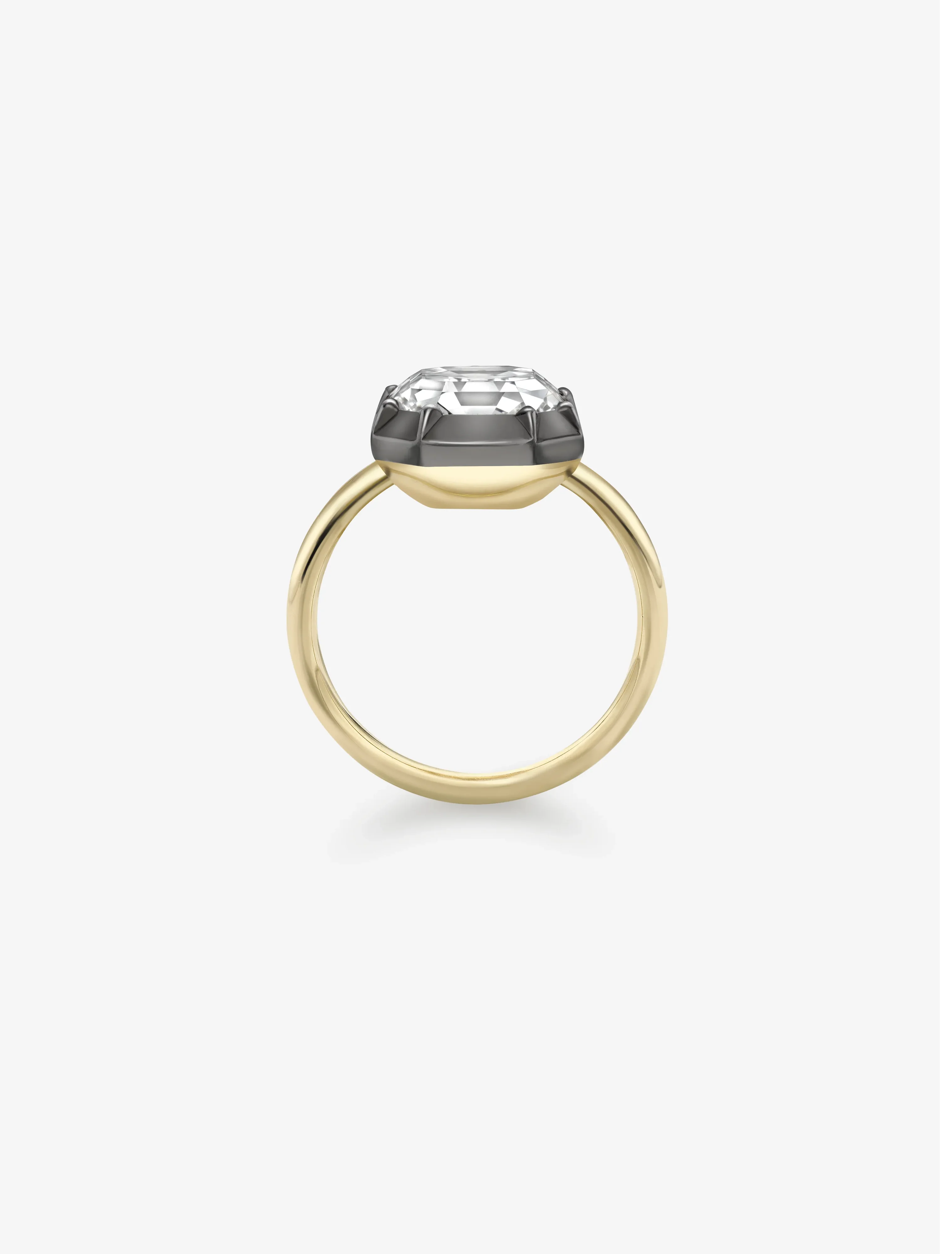 5.21ct Emerald Cut Diamond Button Back Ring - Image 4