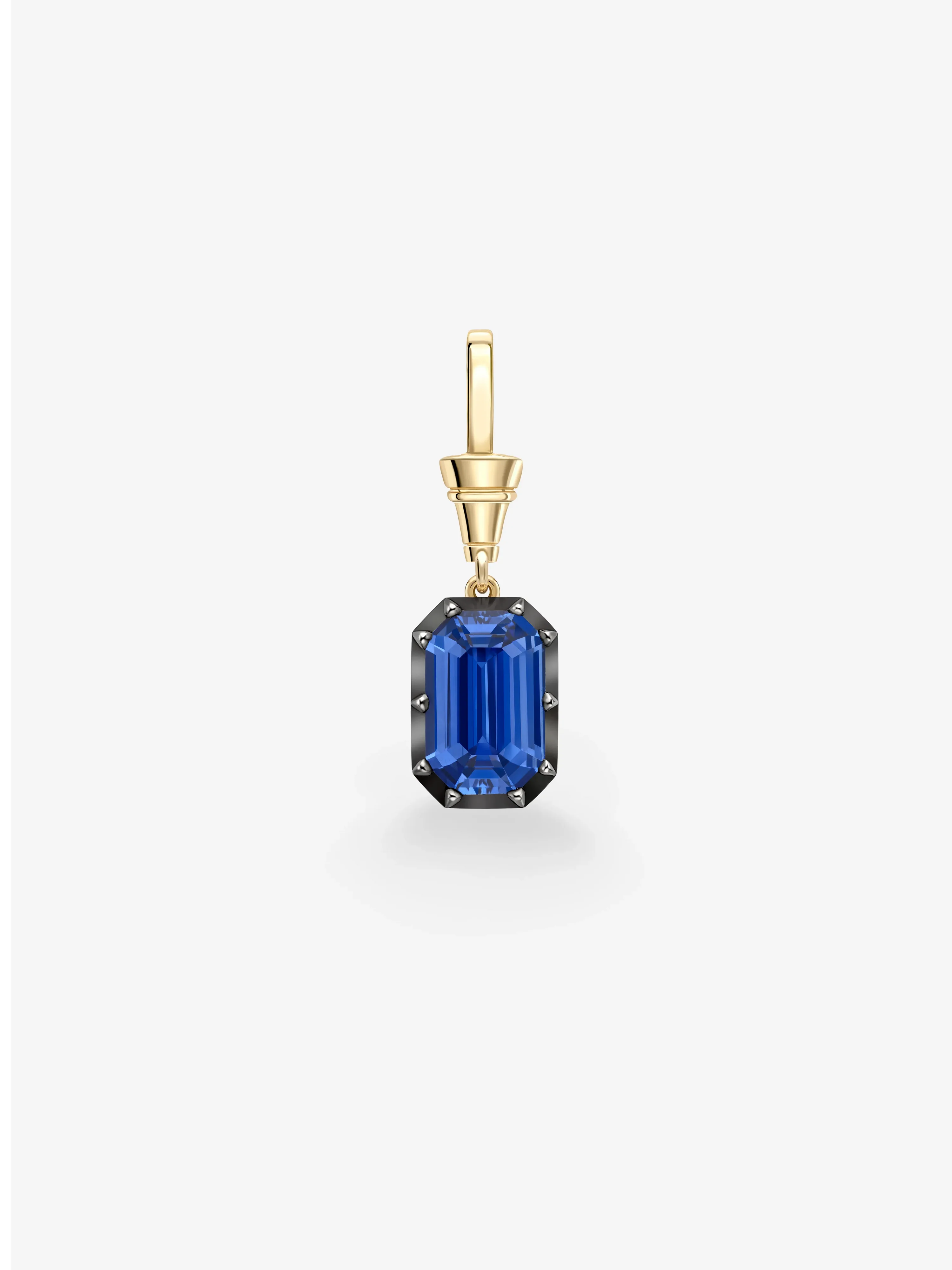 Ball n Chain 5.58ct Emerald Cut Sapphire Pendant