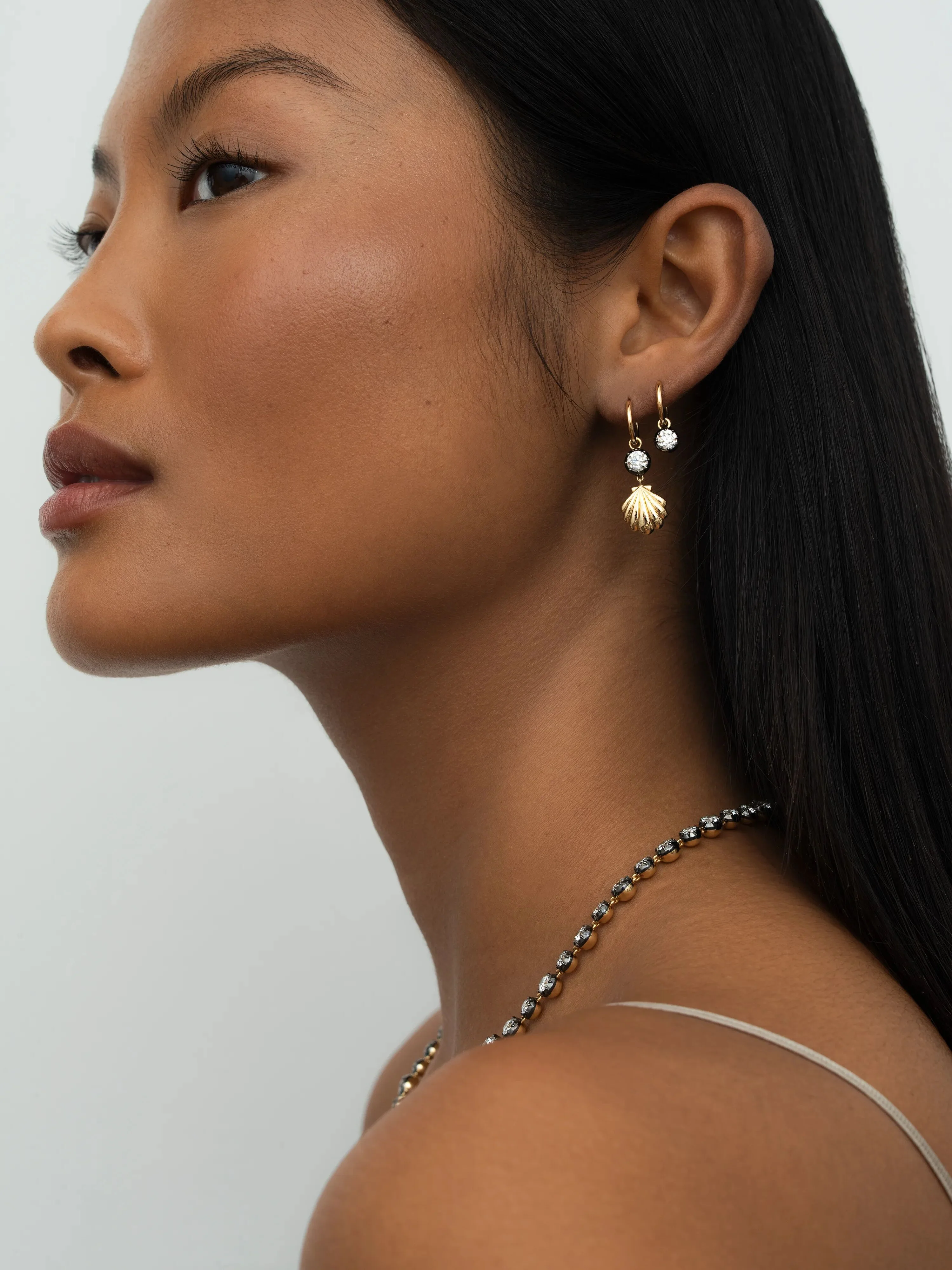 Beaches 0.40ct Diamond & Shell Gypset Hoop Earrings - Image 3