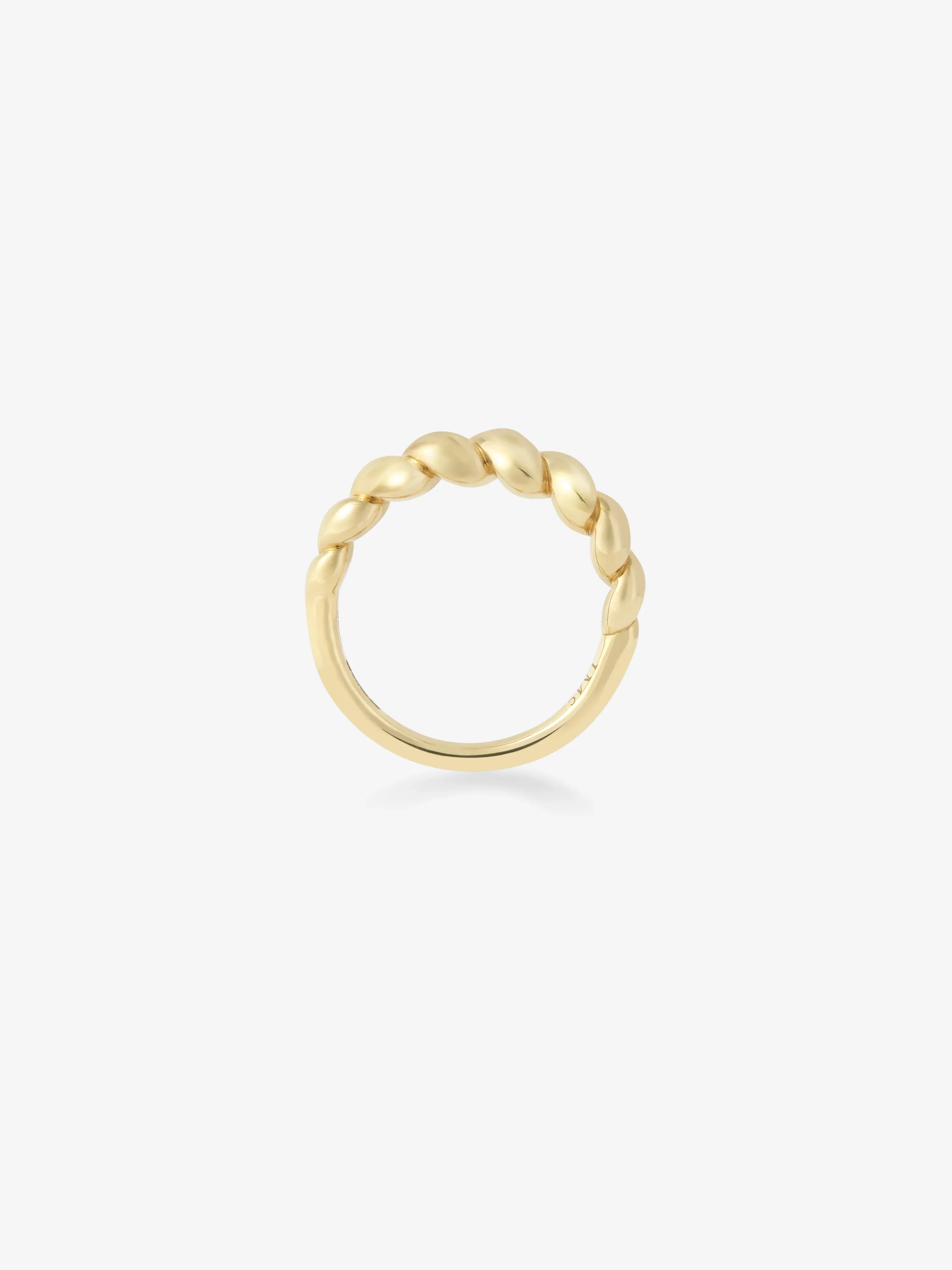 Beaches Yellow Gold Mini Conch Shell Ring - Image 4