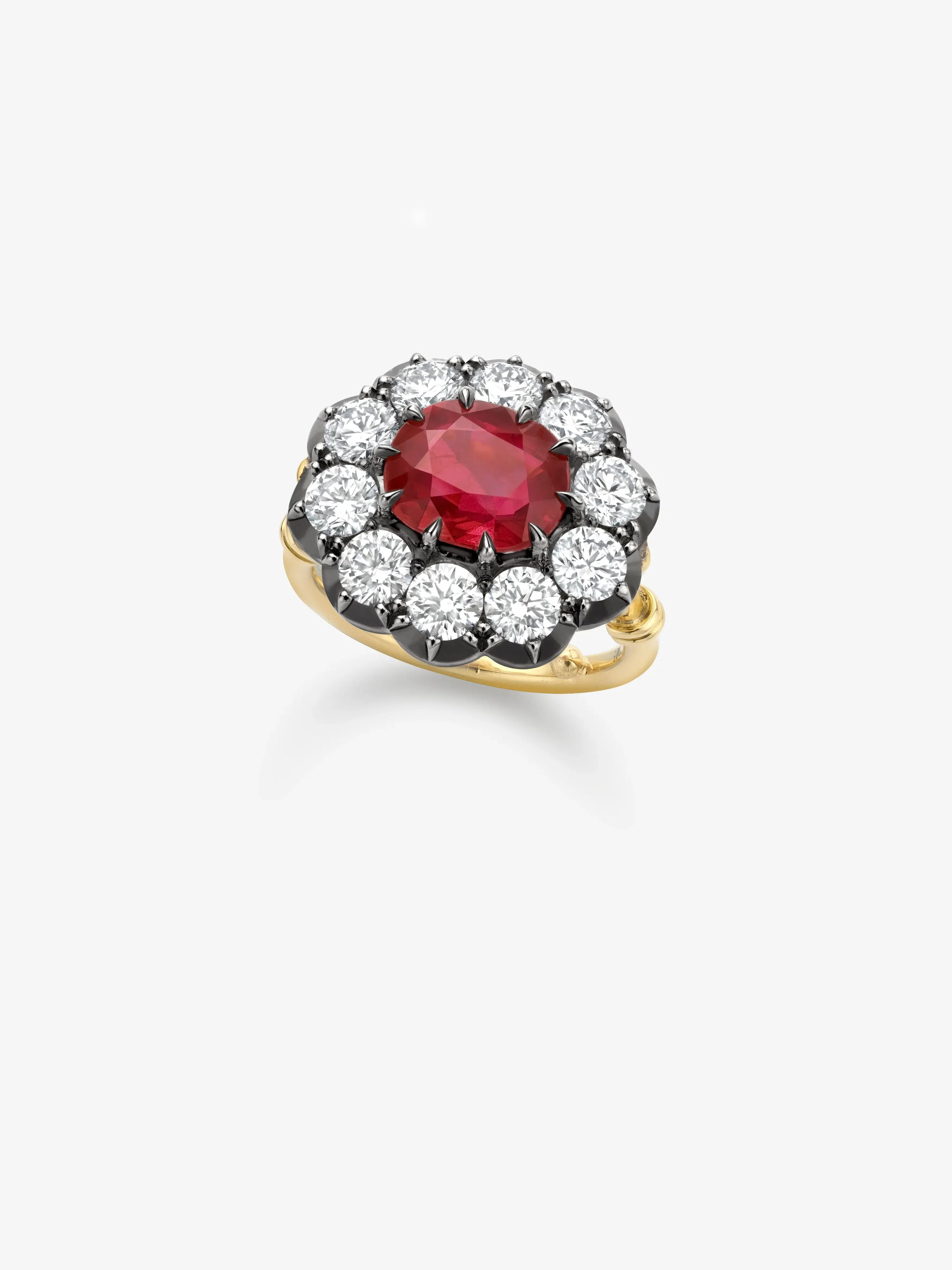 Chubby Daisy Ruby Halo Ring - Image 2