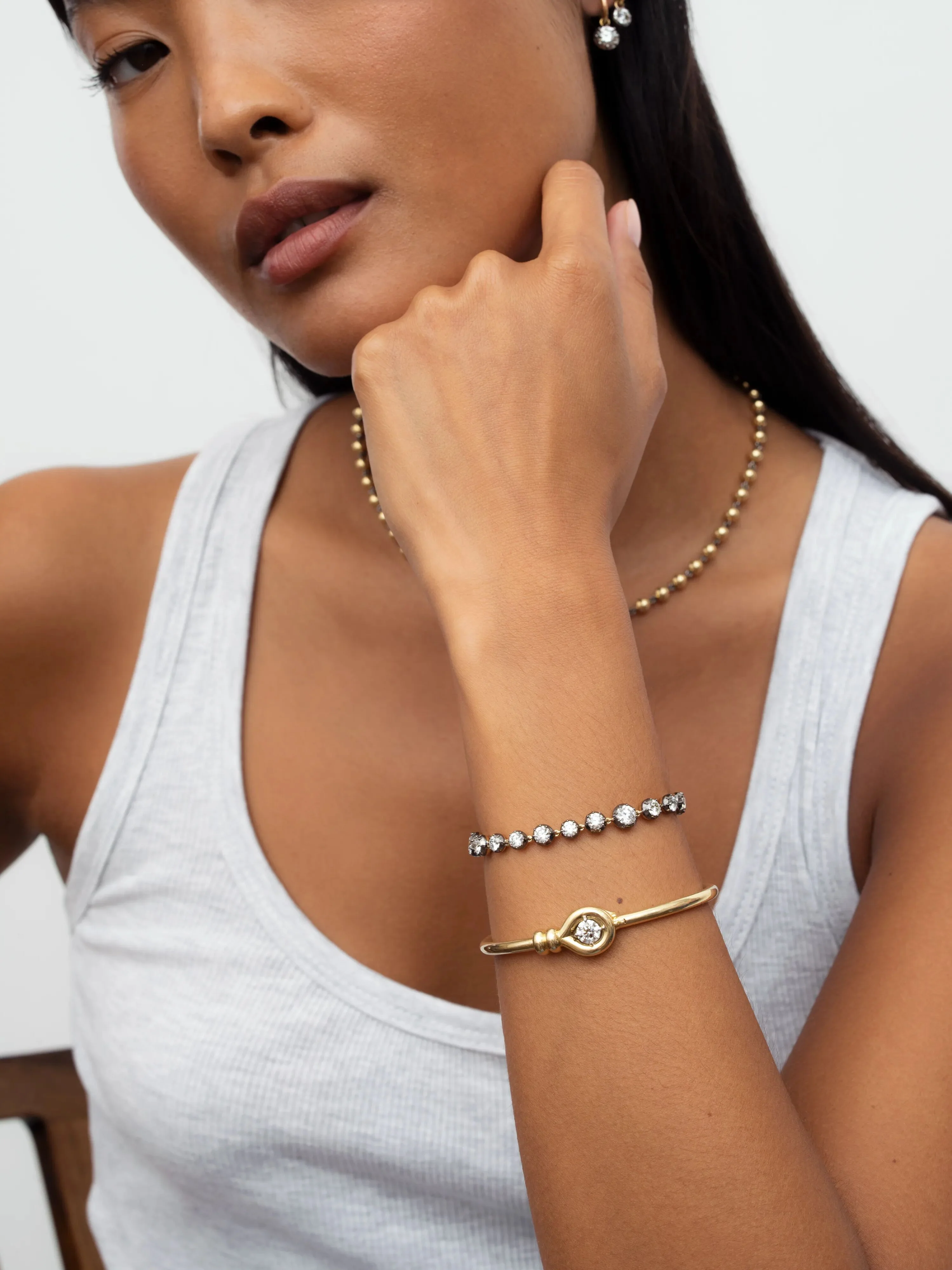 Forget Me Knot 0.80ct Diamond Yellow Gold Bangle - Image 3