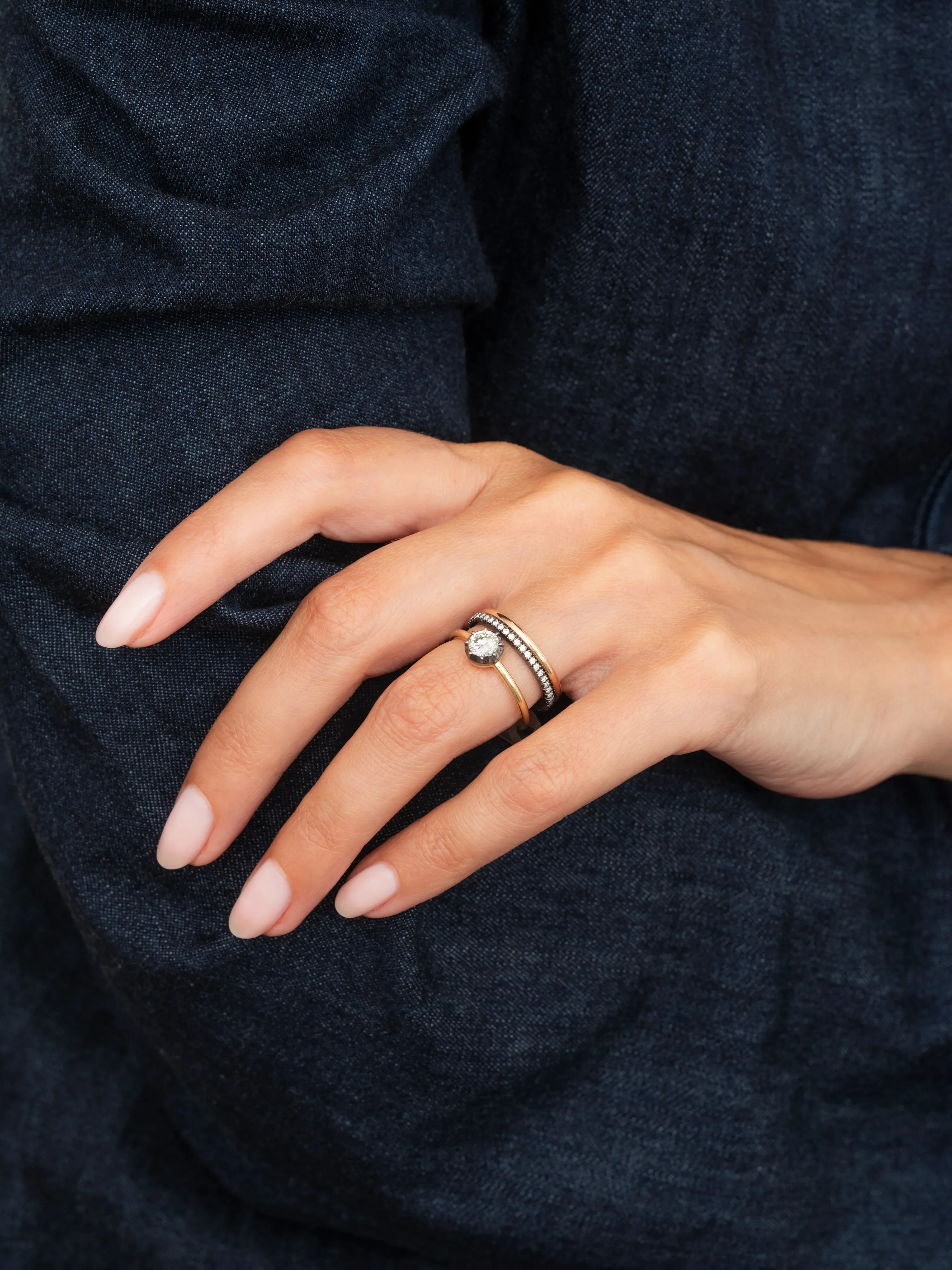 0.50ct Diamond & Blackened Gold Button Back Ring - Image 3