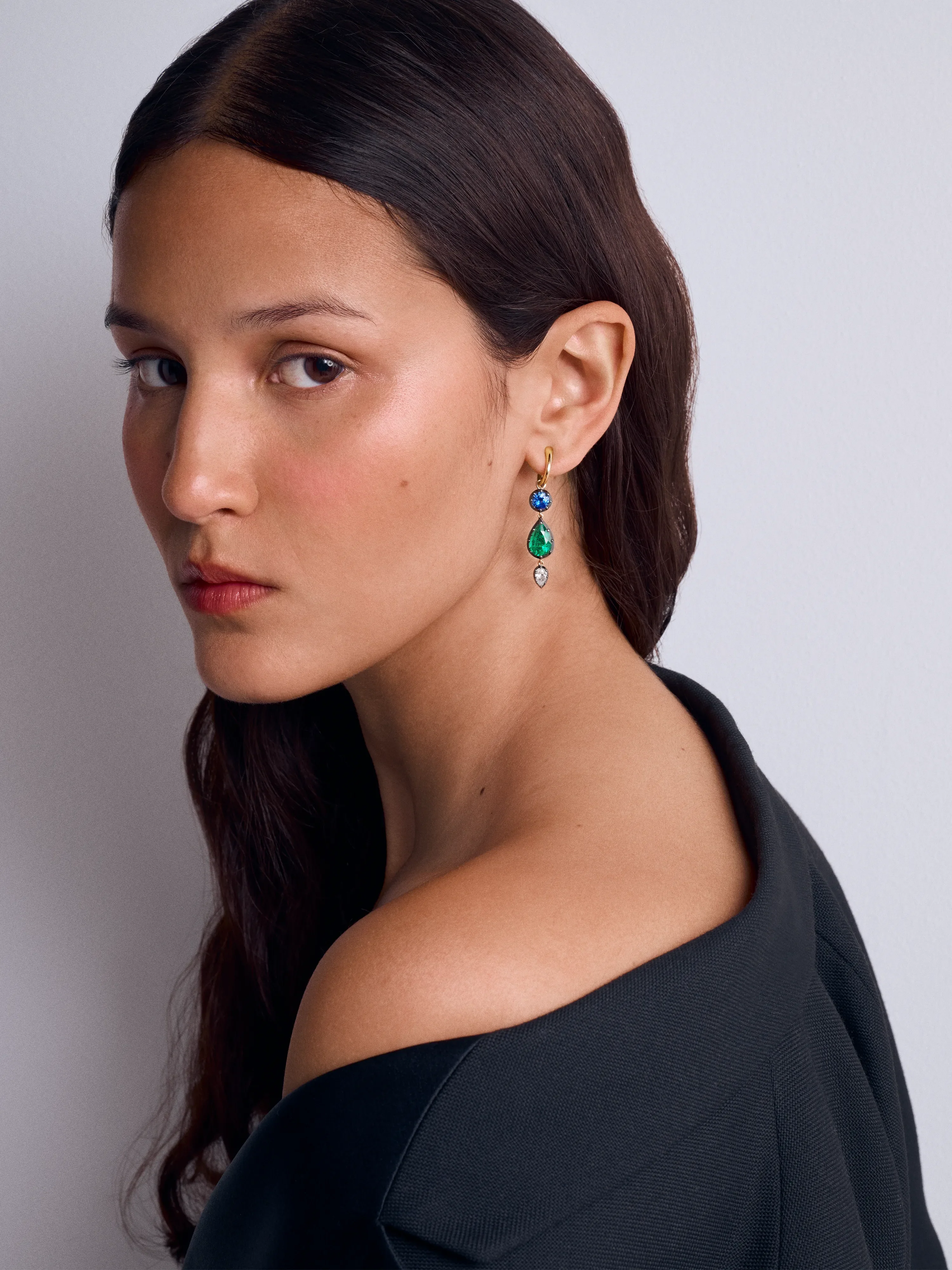 Asymmetric Multi-Shape Gypset Hoop Earrings - Image 3